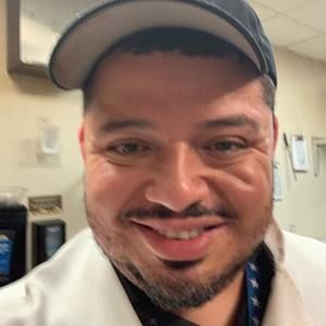 Meet your Posher, Erick